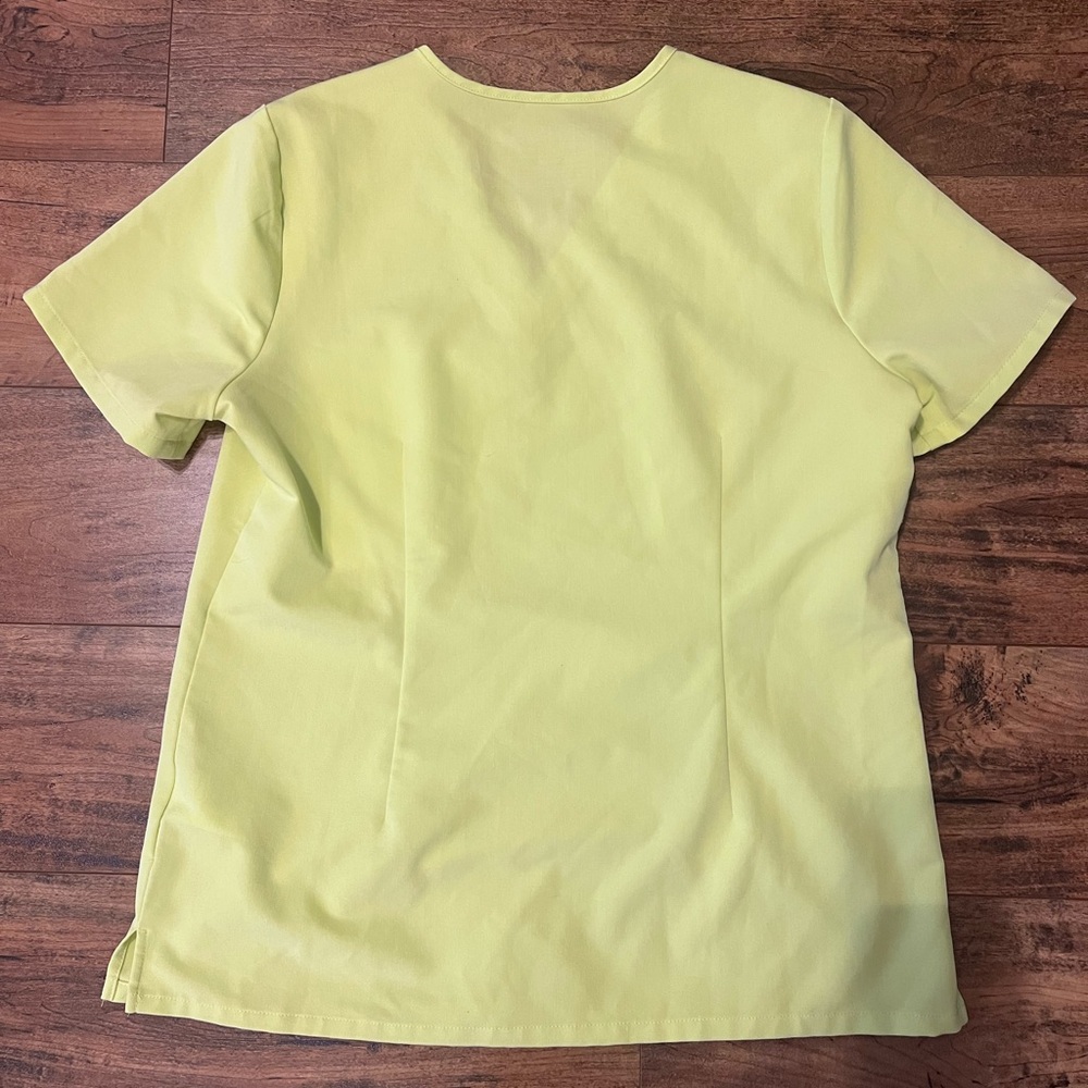 FIGS Citrine Scrubs Set-Med Top/Lg Jogger EUC - Picture 5 of 9